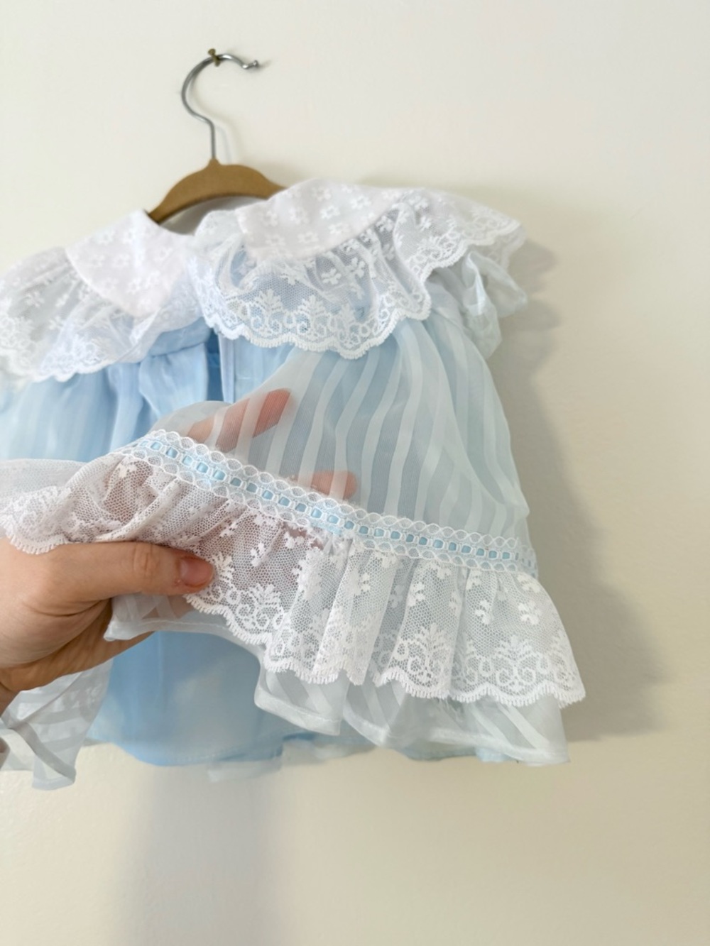 Vintage Baby Girls 6-9 Months Blue and White Lace Short Dress or Blouse Floral - Picture 5 of 12